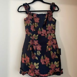 NEVER WORN Lulus Cocktail Dress